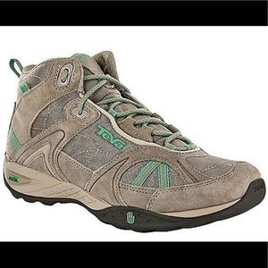 Teva Sky Lake Mid Tideseal Waterproof Hiking Boots Sz 10